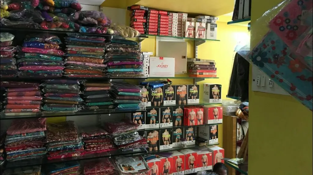 S.R.Fashion (The boutique).